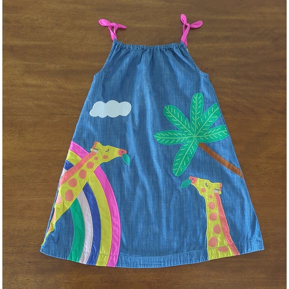 Mini Boden Girls Chambray Giraffe applique Dress size  7/8 GUC